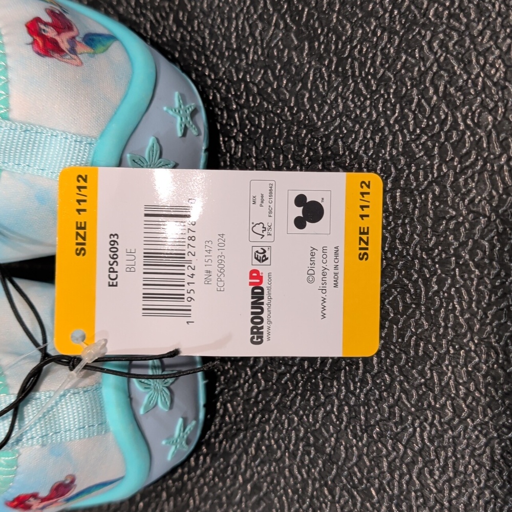 Kids Disney Princess Ariel Water Shoes Little Mermaid Size 11/12 Toddler - Picture 4 of 5